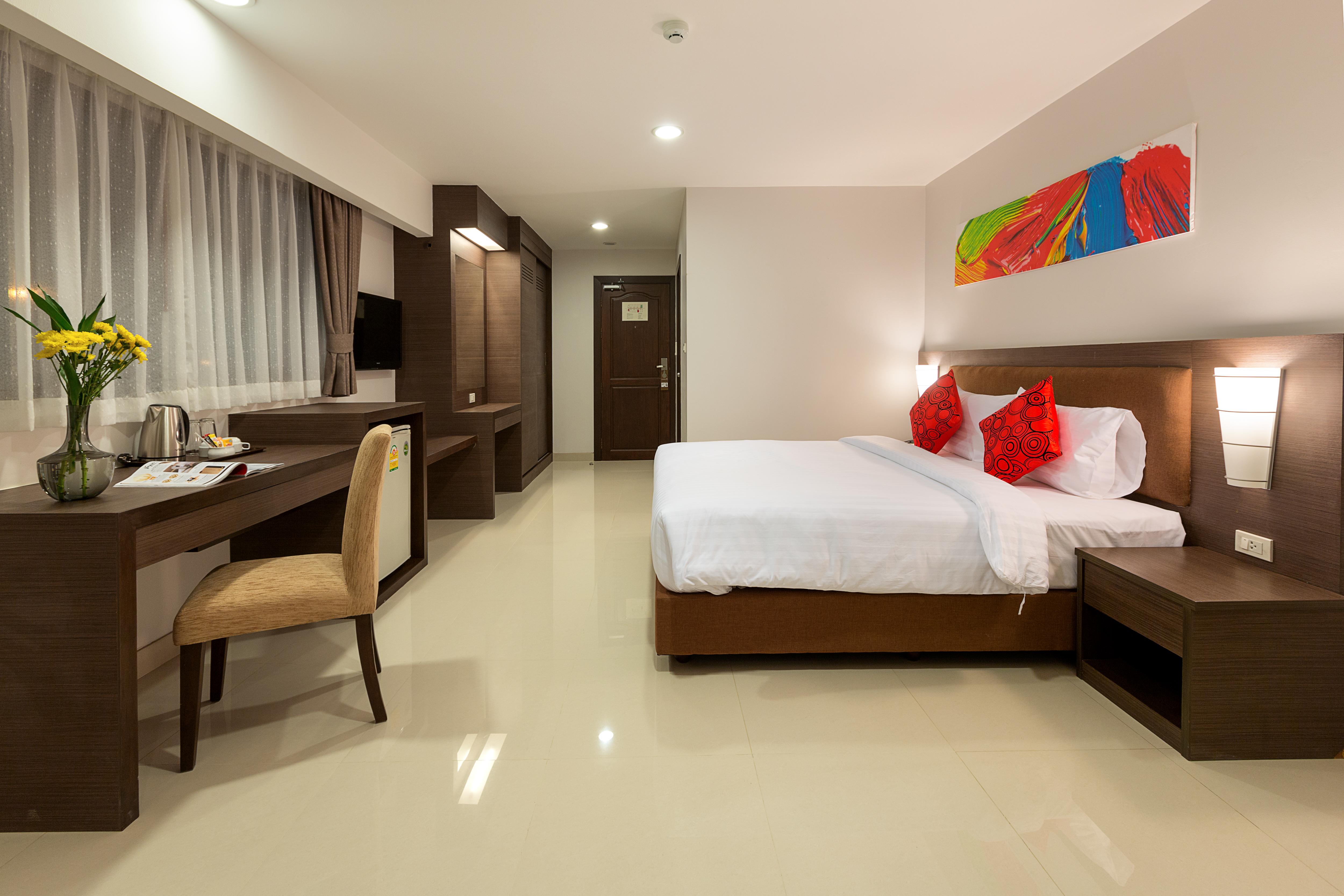 Riche Hua Hin Hotel - Sha Plus Exteriör bild