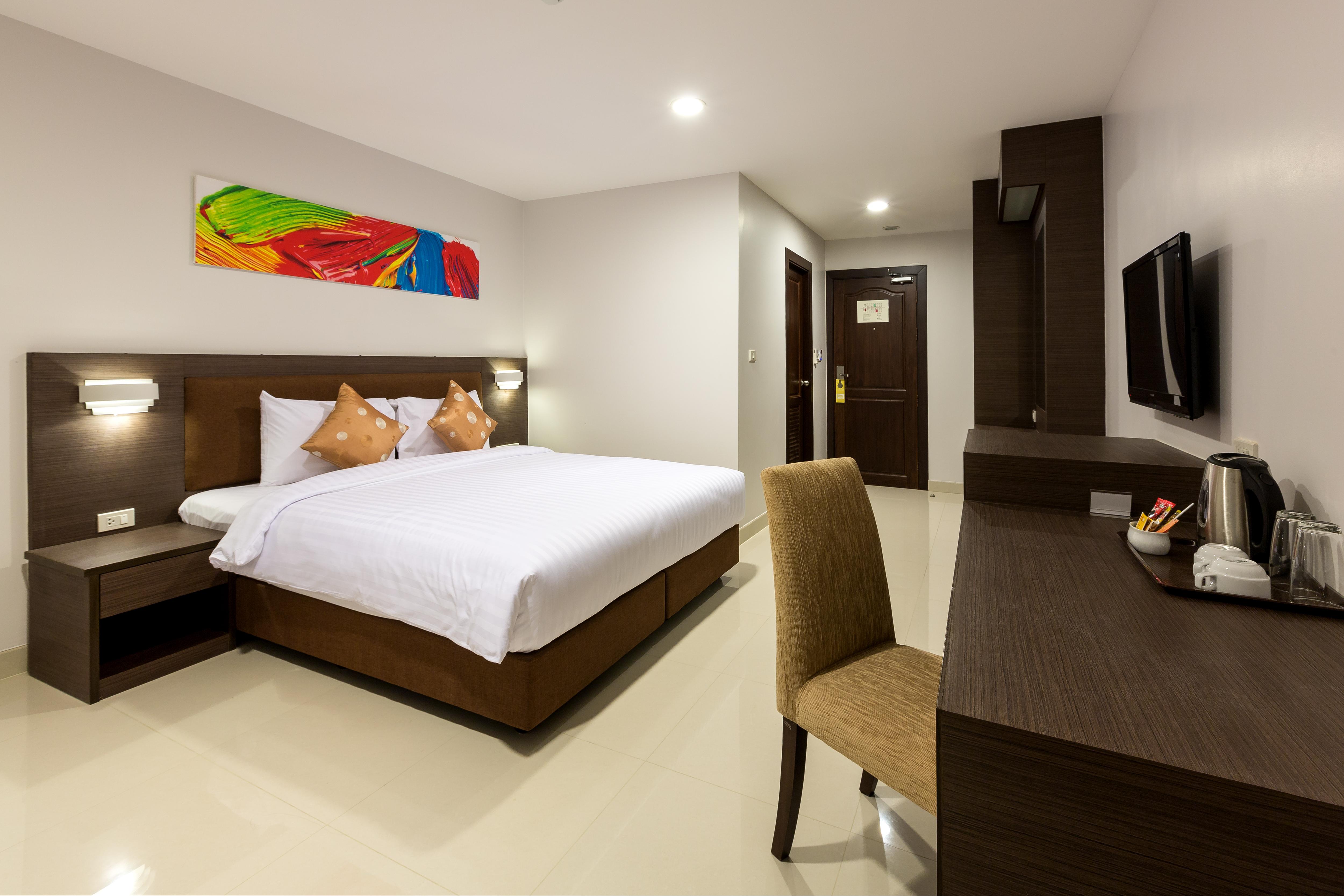 Riche Hua Hin Hotel - Sha Plus Exteriör bild