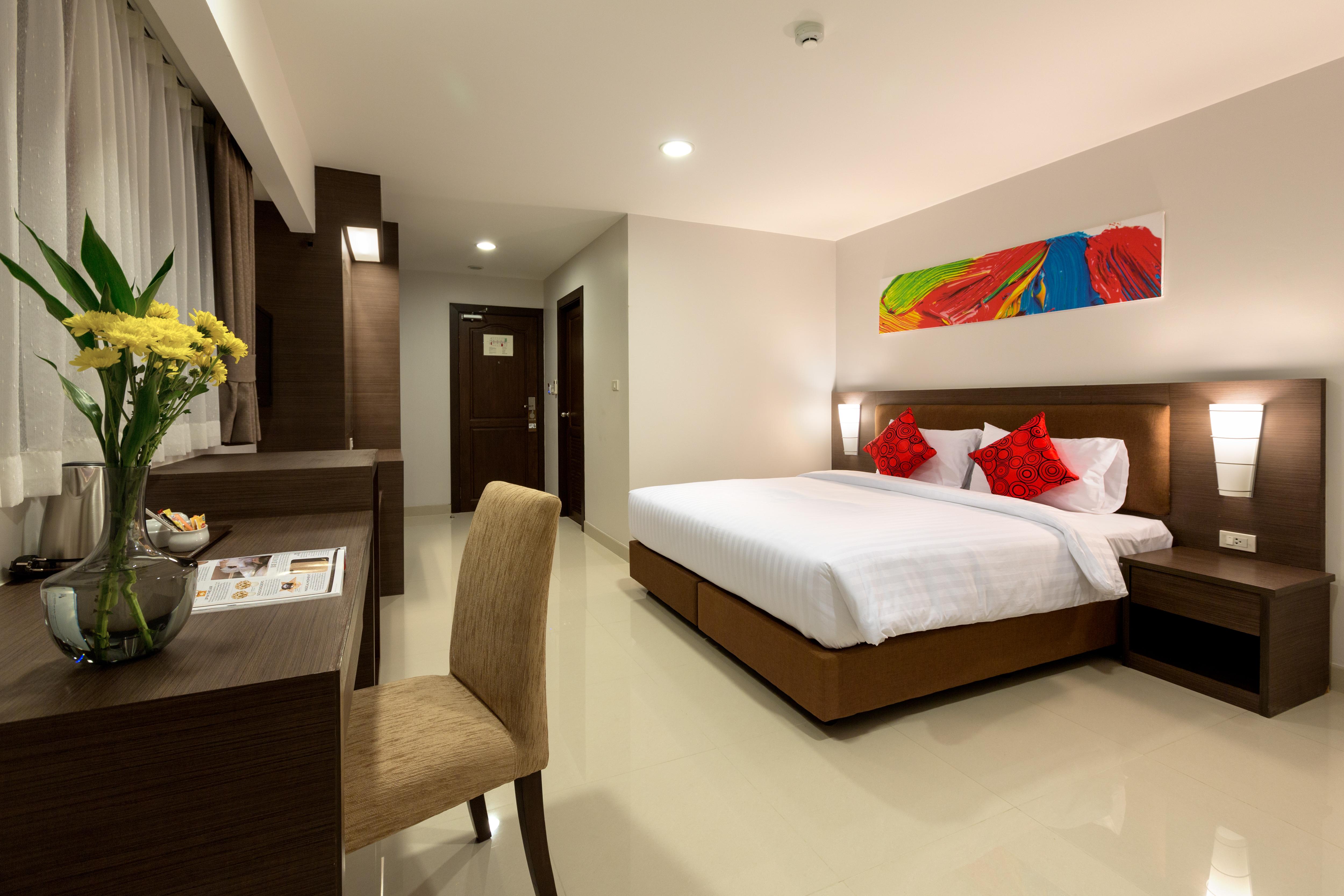 Riche Hua Hin Hotel - Sha Plus Exteriör bild